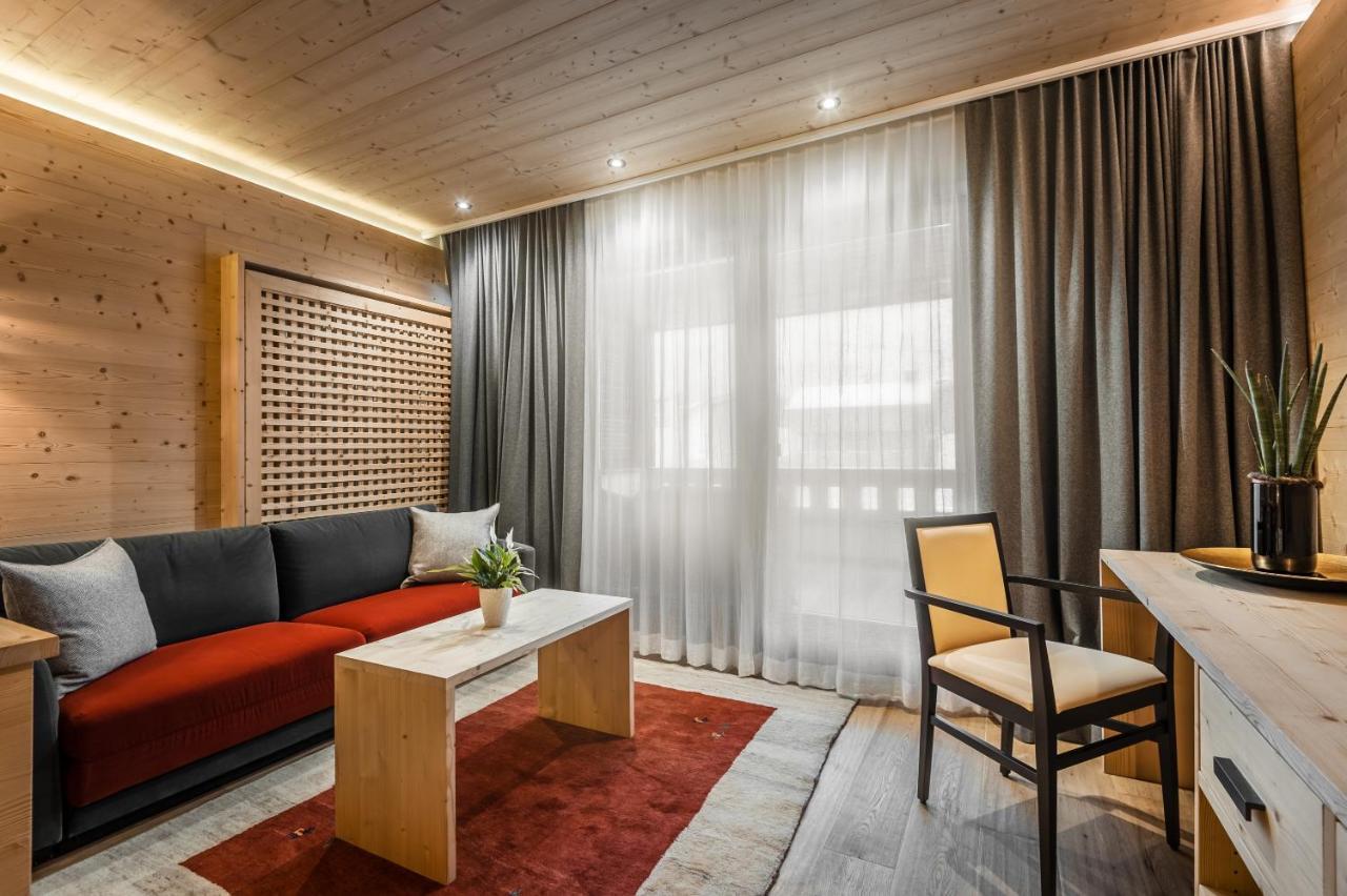 Hotel La Majun La Villa  Zewnętrze zdjęcie