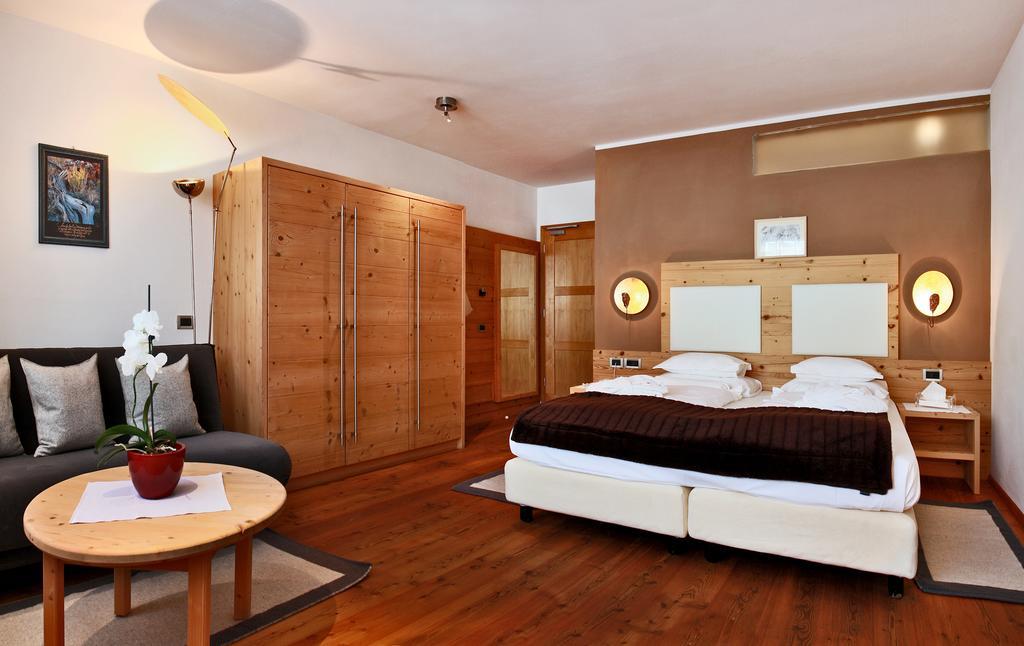 Hotel La Majun La Villa  Zewnętrze zdjęcie